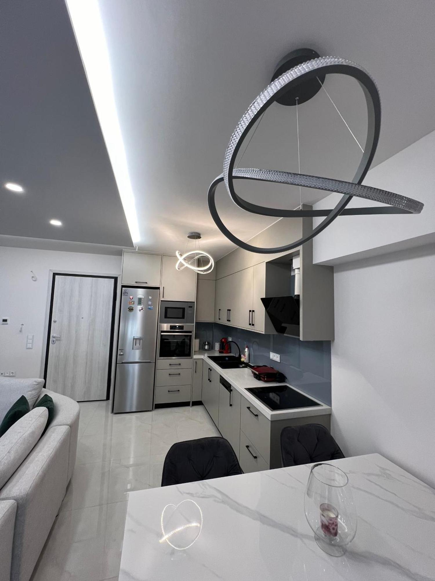 Luxury Apartment Атина Екстериор снимка